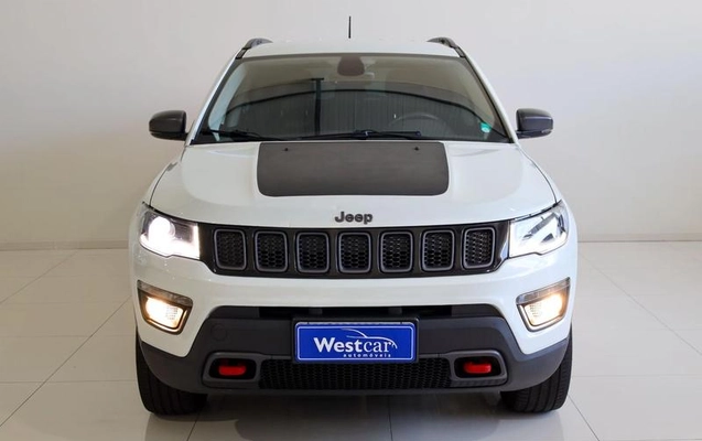 imagem-https://www.socarrao.com.br/sc-vehicle-images-prod/4363585/1792086408753-8444360_3_B_f748e2d887.jpeg