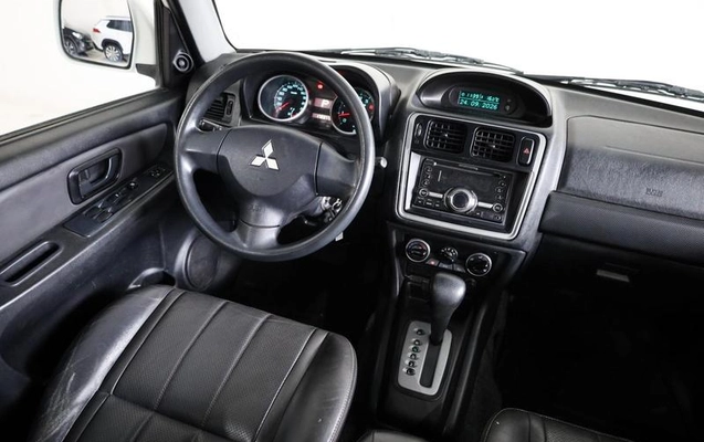 imagem-https://www.socarrao.com.br/sc-vehicle-images-prod/4363607/1792086622412-8496340_11_B_6b7766ec07.jpeg