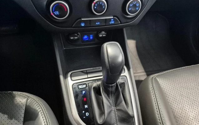 imagem-https://www.socarrao.com.br/sc-vehicle-images-prod/4363623/1792086778969-8488035_3_B_6b97065de5.jpeg