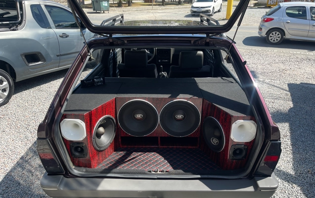 imagem-https://www.socarrao.com.br/sc-vehicle-images-prod/4363636/1792087001583-fb144672-8d7b-4a2d-a28c-1f9c096e8da9.jpeg