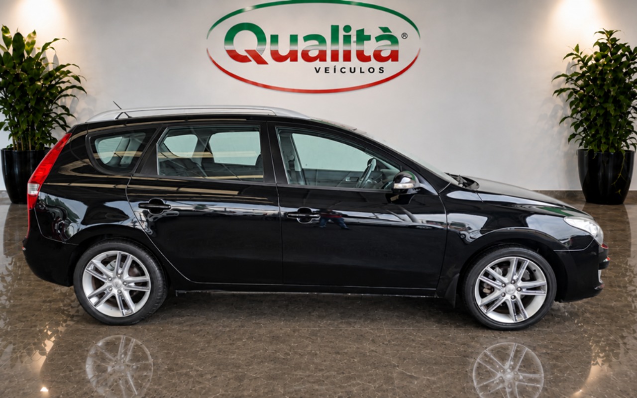 imagem-https://www.socarrao.com.br/sc-vehicle-images-prod/4363638/1792087042670-MDUucG5n.png