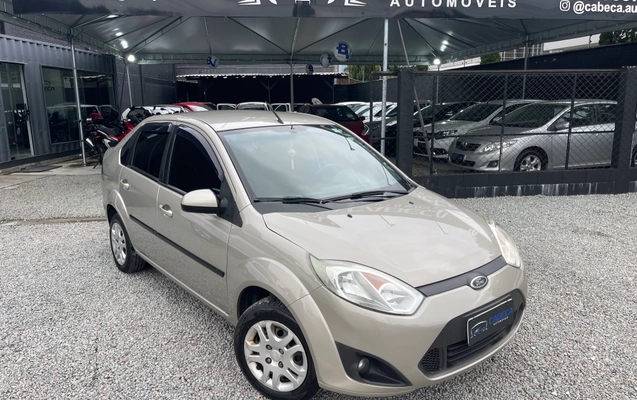 imagem-https://www.socarrao.com.br/sc-vehicle-images-prod/4363660/1792087160911-00336cf2-5b02-43b9-a3e0-780dd164fc53.jpeg
