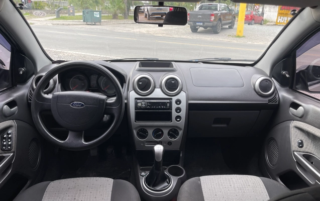 imagem-https://www.socarrao.com.br/sc-vehicle-images-prod/4363660/1792087160925-5cc4793b-bbdd-45ec-b57b-68ca90c37c61.jpeg