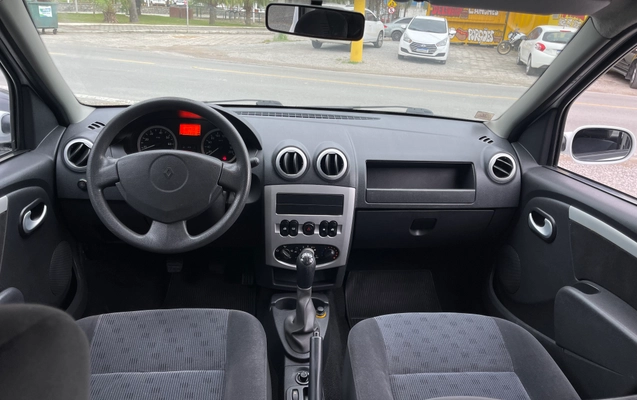 imagem-https://www.socarrao.com.br/sc-vehicle-images-prod/4363680/1792087206263-c12c1870-0289-4552-ae59-da355ad7d4b5.jpeg