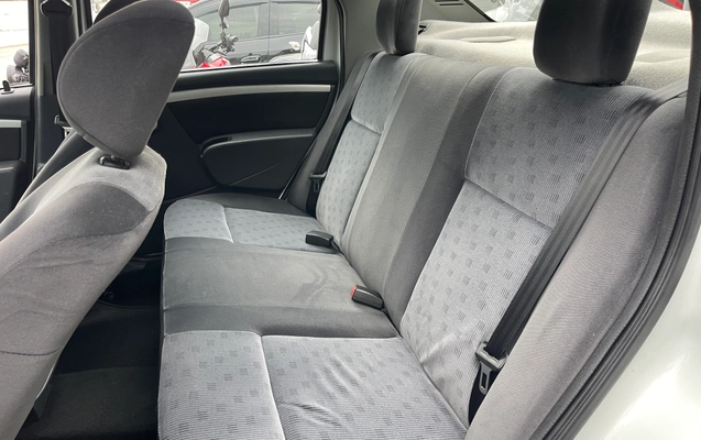 imagem-https://www.socarrao.com.br/sc-vehicle-images-prod/4363680/1792087206271-9f0287d1-7392-4cfd-9fa3-2d7d8bee6292.jpeg