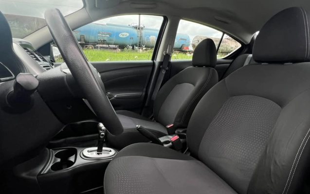 imagem-https://www.socarrao.com.br/sc-vehicle-images-prod/4363689/1792087236484-V2hhdHNBcHAgSW1hZ2UgMjAyNi0xMC0xNSBhdCAxMy41My41NSAoMSkuanBlZw.jpeg