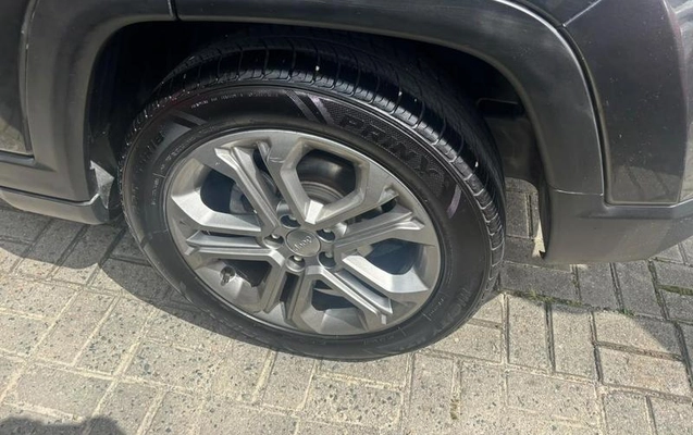 imagem-https://www.socarrao.com.br/sc-vehicle-images-prod/4363726/1792087420244-8574306_6_B_b3fbc106f8.jpeg