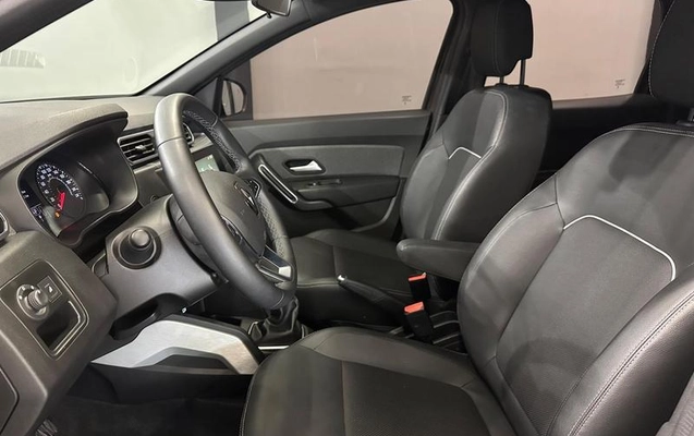 imagem-https://www.socarrao.com.br/sc-vehicle-images-prod/4363735/1792853904528-8560947_10_B_c1c703e3f3.jpeg