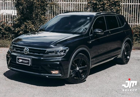 Volkswagen Tiguan 2021 Preto — foto 1 de 3