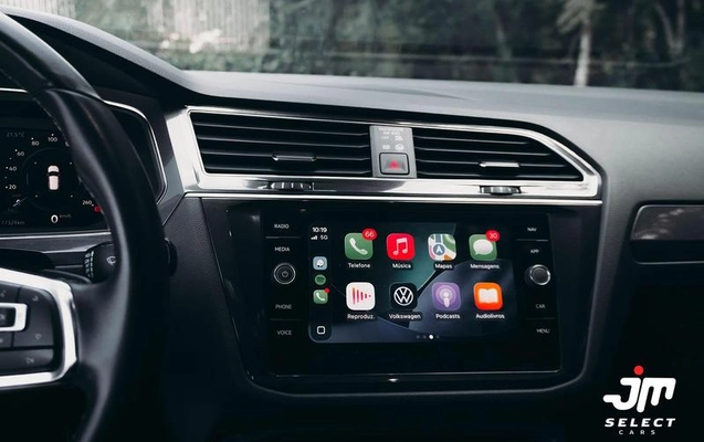 imagem-https://www.socarrao.com.br/sc-vehicle-images-prod/4363743/1792517973068-8574357_15_B_e12a361822.jpeg