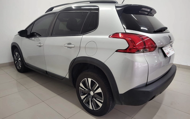 imagem-https://www.socarrao.com.br/sc-vehicle-images-prod/4363751/1792087866851-f9fc2ee129a9438882570ac3df92a7eb_1792087807760.jpg