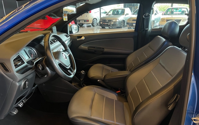 imagem-https://www.socarrao.com.br/sc-vehicle-images-prod/4363754/1792087876043-c626c028-21be-4209-9e86-2ca0193e9e0f.jpg