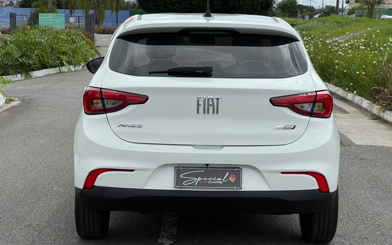imagem-https://www.socarrao.com.br/sc-vehicle-images-prod/4363756/1792087913472-V2hhdHNBcHAgSW1hZ2UgMjAyNi0xMC0xNSBhdCAxNC40Mi40MS5qcGVn.jpeg