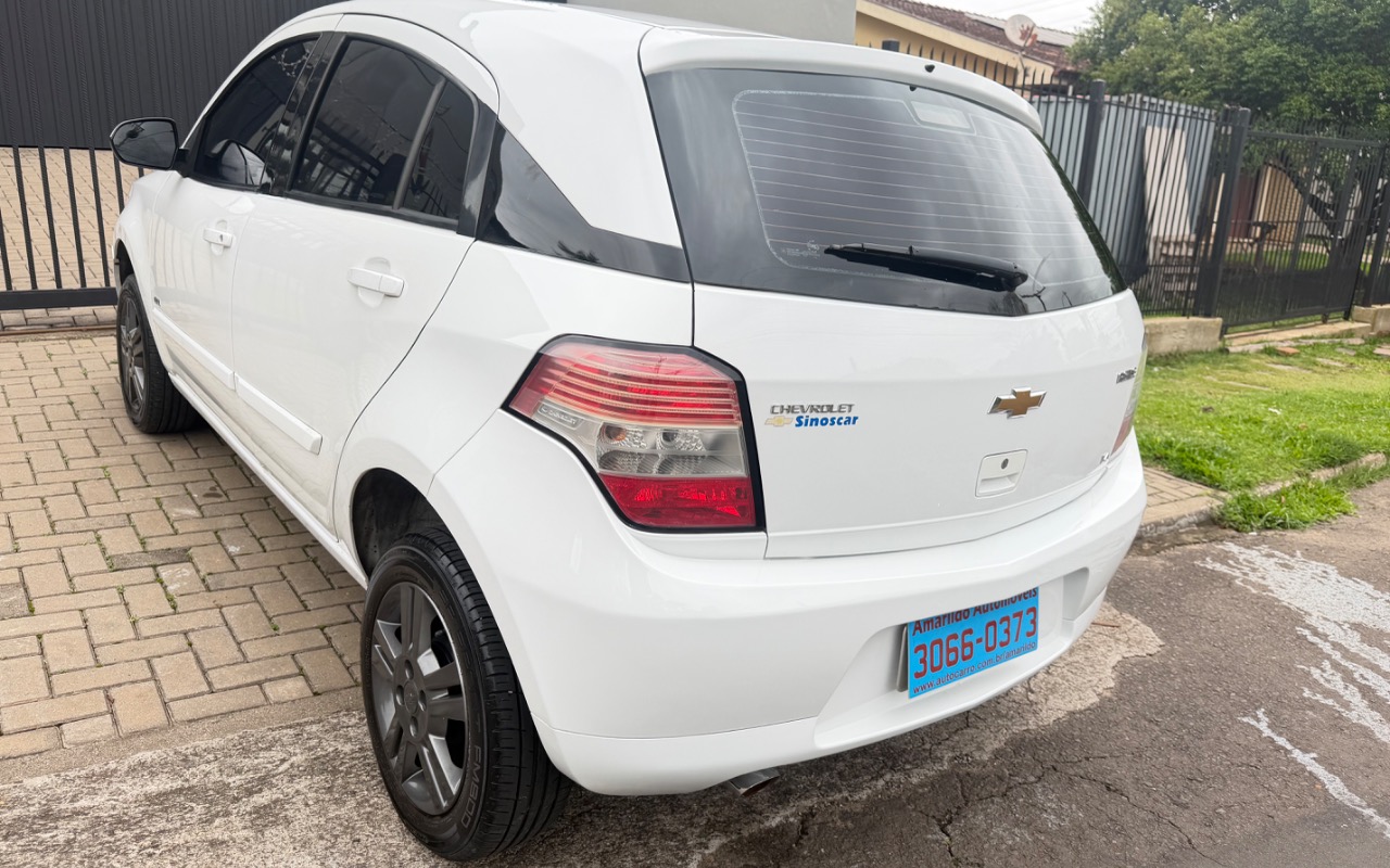 imagem-https://www.socarrao.com.br/sc-vehicle-images-prod/4363770/1792088012355-SU1HXzI2MzUuanBlZw.jpeg