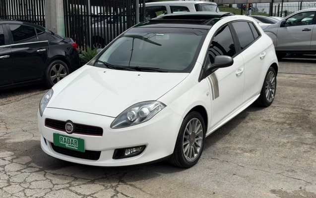 imagem-https://www.socarrao.com.br/sc-vehicle-images-prod/4363842/1792088262548-3qxFKkpsg8LhtF9W9jP0gvQLxg1rFaUx.jpg