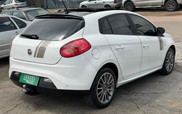 imagem-https://www.socarrao.com.br/sc-vehicle-images-prod/4363842/1792088262559-ppkWJmwzo0n4Bb56tF3dFHjLT6T8kEG3.jpg
