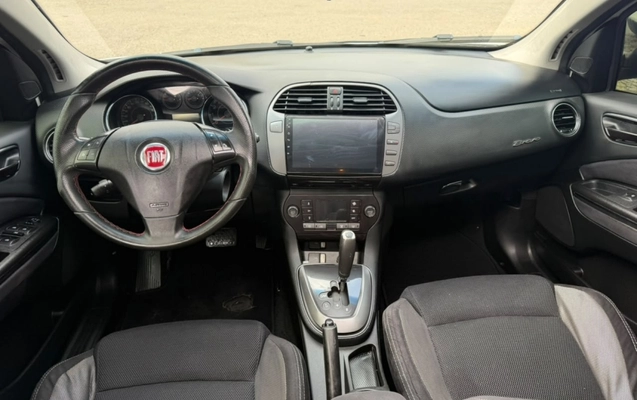 imagem-https://www.socarrao.com.br/sc-vehicle-images-prod/4363842/1792088262563-D8riviTuMjL3BiJqdyvbhRaXLTLOgdS5.jpg