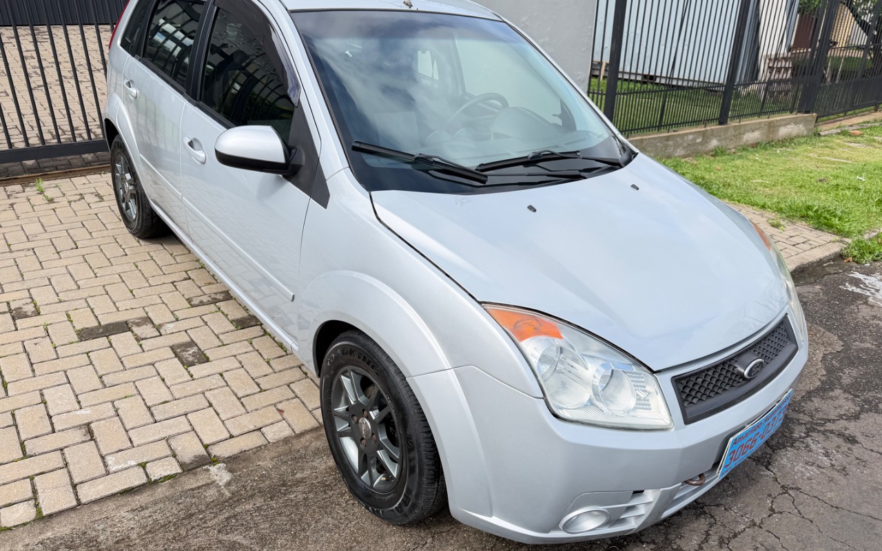 imagem-https://www.socarrao.com.br/sc-vehicle-images-prod/4363843/1792088267691-SU1HXzI2MTAuanBlZw.jpeg