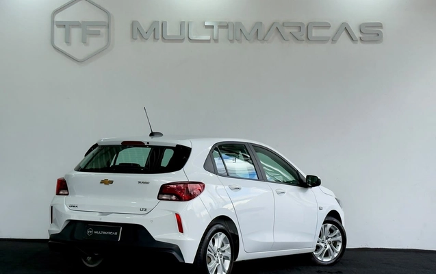 imagem-https://www.socarrao.com.br/sc-vehicle-images-prod/4363850/1792088675059-a25ae91b643b407ebc15270b45979fb9_1791406506934.jpg