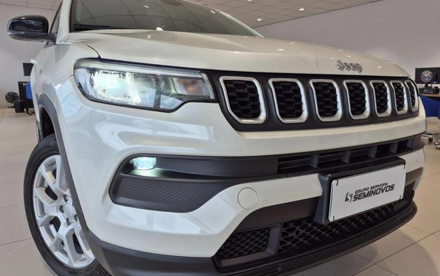 imagem-https://www.socarrao.com.br/sc-vehicle-images-prod/4363851/1792088405061-8554265_14_B_c02a760228.jpeg