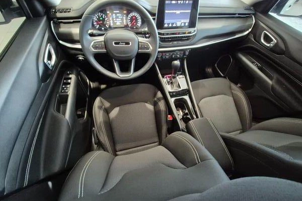 imagem-https://www.socarrao.com.br/sc-vehicle-images-prod/4363851/1792088405108-8554265_19_B_a941d065b1.jpeg