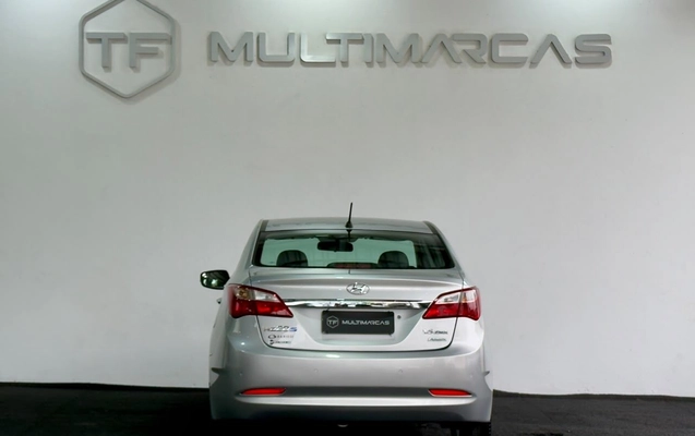 imagem-https://www.socarrao.com.br/sc-vehicle-images-prod/4363855/1792088422262-3ddcfce4cef7413aa4cb0992f917b71f_1791982135966.jpg