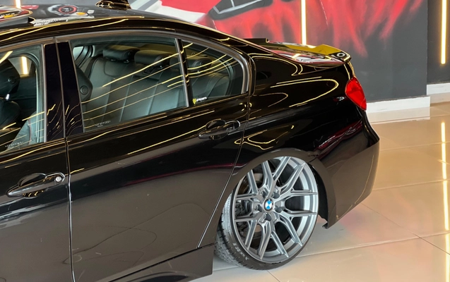 imagem-https://www.socarrao.com.br/sc-vehicle-images-prod/4363859/1792088474368-2bd84d46-84d2-47f5-895e-52378d254bc3.jpg