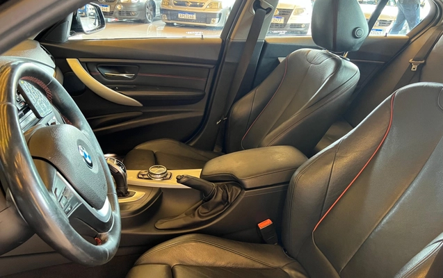 imagem-https://www.socarrao.com.br/sc-vehicle-images-prod/4363859/1792088474375-8bebe11e-ed19-4b7f-82d0-d6b949cb239c.jpg