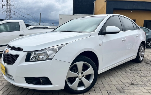 imagem-https://www.socarrao.com.br/sc-vehicle-images-prod/4363862/1792088499871-OTlmNmY2MTEtNzcwNC00MjE4LTkwMWEtY2Y4ZGNkZjNhM2E1LmpwZWc.jpeg
