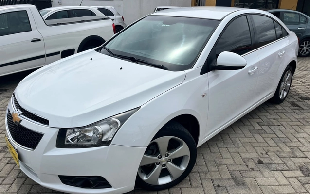 imagem-https://www.socarrao.com.br/sc-vehicle-images-prod/4363862/1792088500185-Mjg3OWQwNWEtNmJhZi00ZjUxLTg2MjctN2JjYWM2N2QwYzAxLmpwZWc.jpeg