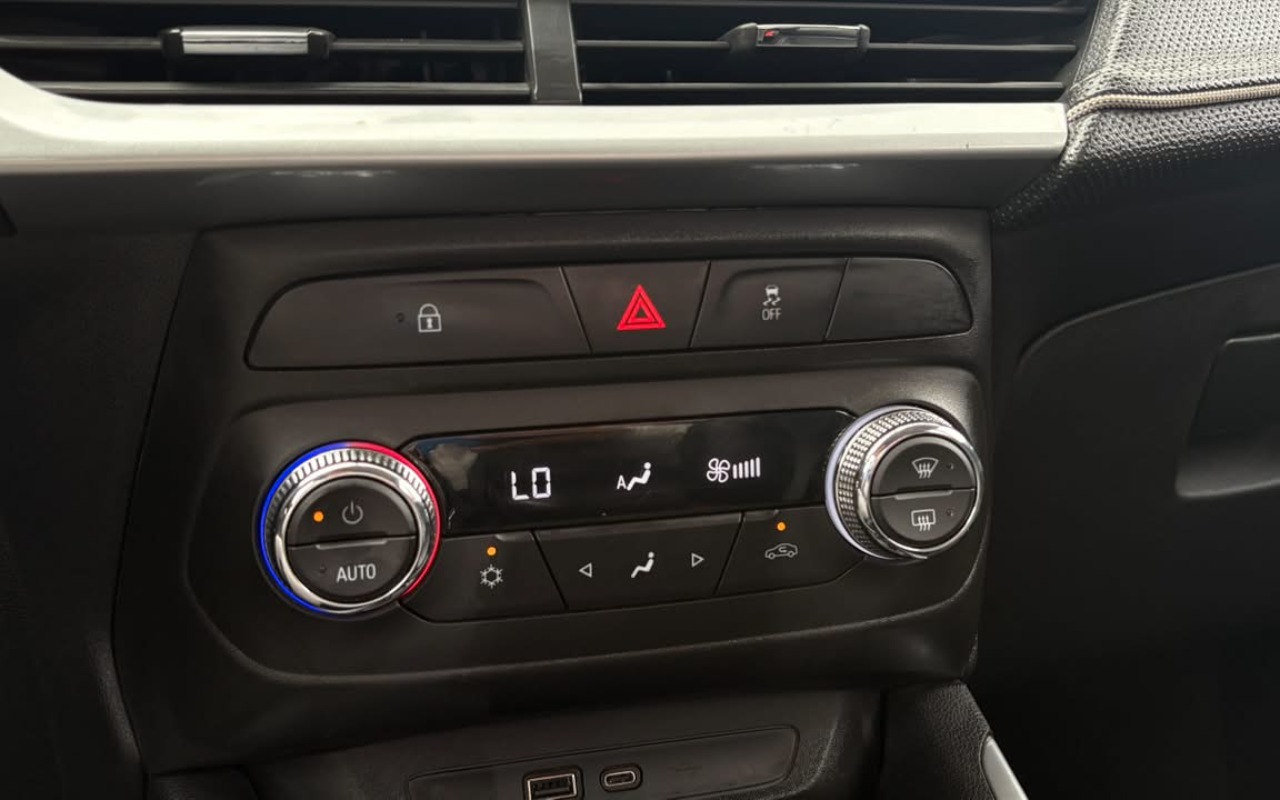 imagem-https://www.socarrao.com.br/sc-vehicle-images-prod/4363878/1792088817426-V2hhdHNBcHAgSW1hZ2UgMjAyNi0xMC0xNSBhdCAxNC4yNy41NSAoMykuanBlZw.jpeg