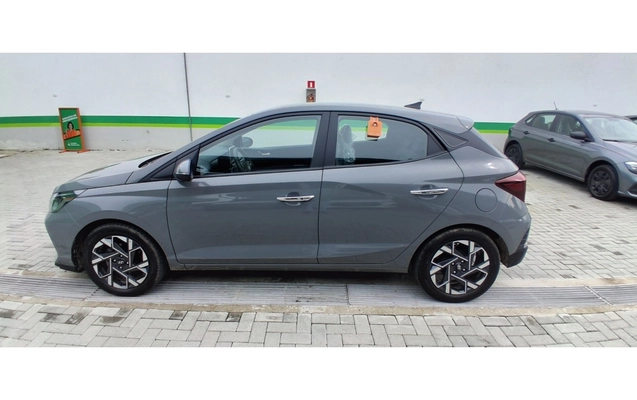 imagem-https://www.socarrao.com.br/sc-vehicle-images-prod/4363885/1792088880637-2_032754.jpg