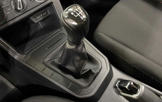 imagem-https://www.socarrao.com.br/sc-vehicle-images-prod/4363896/1792088932931-003_7938e1dccc3efdf3d8b9e1792a540881.jpg