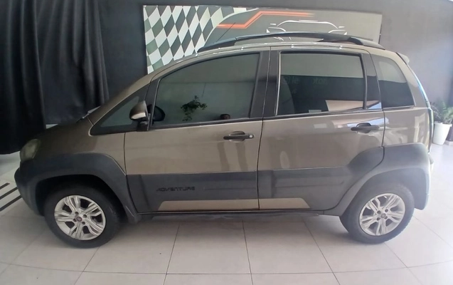 imagem-https://www.socarrao.com.br/sc-vehicle-images-prod/4363941/1792590853639-gb-af70691.jpeg