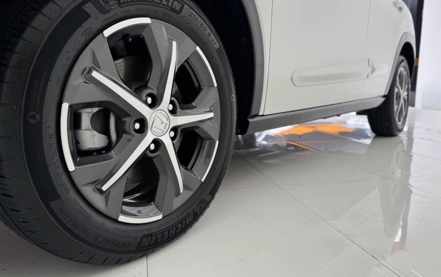 imagem-https://www.socarrao.com.br/sc-vehicle-images-prod/4363943/1792089099847-vehicle_image_1791995779_31099b063790acbdbbcd331c49c8cef1.jpeg