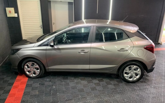 imagem-https://www.socarrao.com.br/sc-vehicle-images-prod/4363944/1792509093015-gb-d58dd0f.jpg