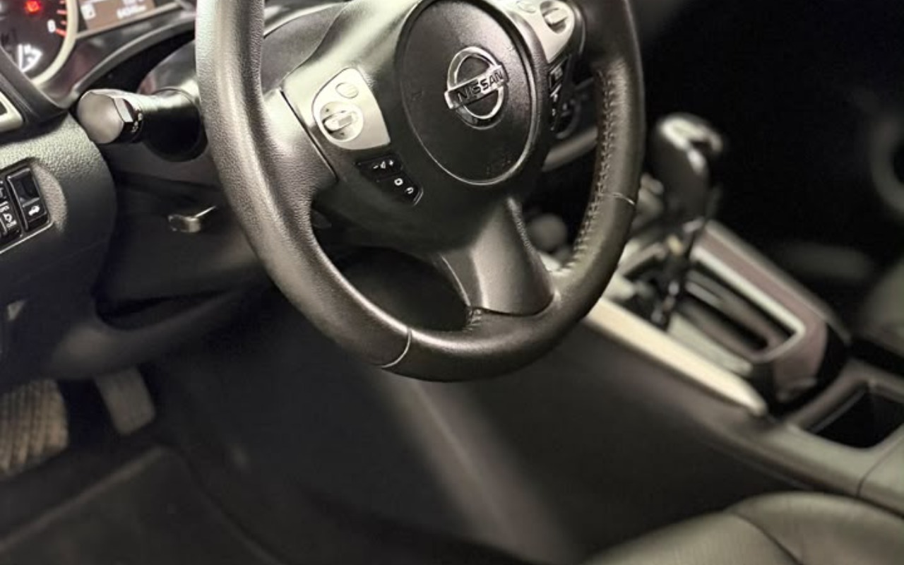 imagem-https://www.socarrao.com.br/sc-vehicle-images-prod/4363949/1792089244782-ZWMwYTY5ODQtMWQ0ZC00MjY2LWFlZDktNzUxNTFjZGE2NWZkLmpwZw.jpg