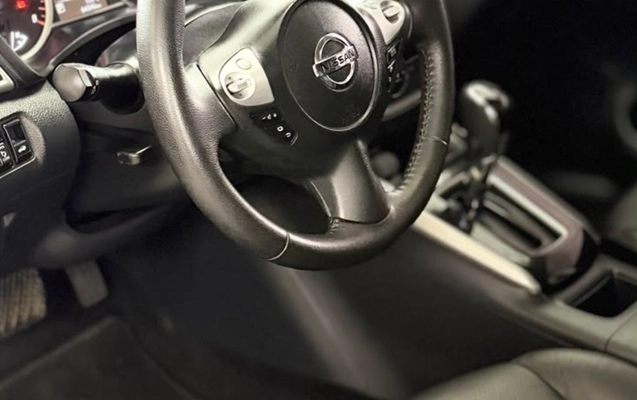 imagem-https://www.socarrao.com.br/sc-vehicle-images-prod/4363949/1792089244782-ZWMwYTY5ODQtMWQ0ZC00MjY2LWFlZDktNzUxNTFjZGE2NWZkLmpwZw.jpg