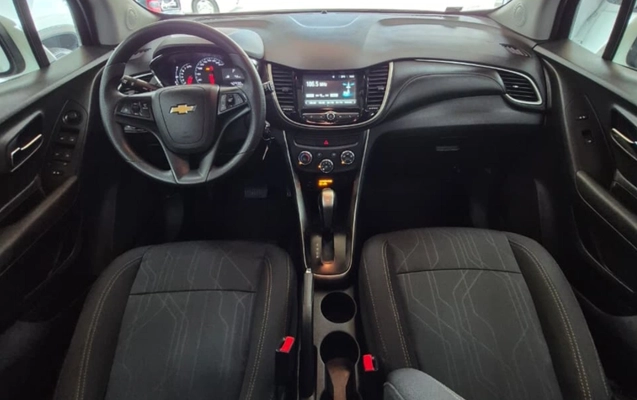 imagem-https://www.socarrao.com.br/sc-vehicle-images-prod/4363968/1792089309346-RSA1LnBuZw.png