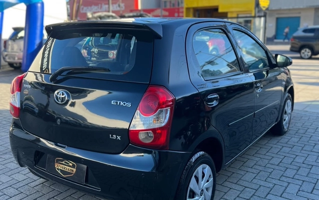 imagem-https://www.socarrao.com.br/sc-vehicle-images-prod/4363976/1792089440669-gb-bb35b7c.jpeg
