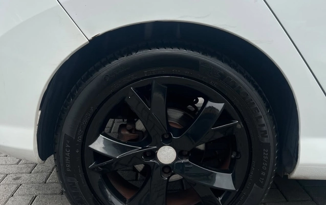 imagem-https://www.socarrao.com.br/sc-vehicle-images-prod/4363986/1792089495872-gb-95d802f.jpeg
