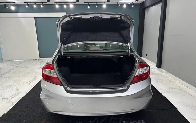 imagem-https://www.socarrao.com.br/sc-vehicle-images-prod/4363992/1792089659168-8515669_11_B_c431a91fe7.jpeg