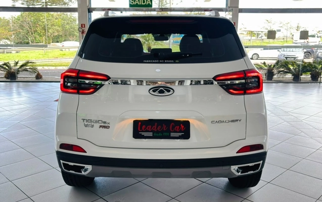 imagem-https://www.socarrao.com.br/sc-vehicle-images-prod/4363993/1792089684449-4_034106.jpg