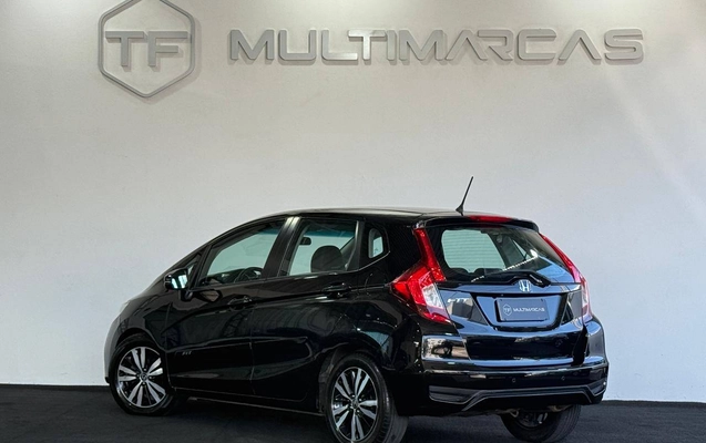 imagem-https://www.socarrao.com.br/sc-vehicle-images-prod/4364018/1792089863103-19eba38f09404095a4cb8e2b329a453c_1788462263627.jpg