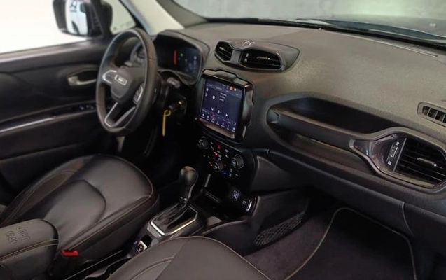 imagem-https://www.socarrao.com.br/sc-vehicle-images-prod/4364093/1792090340324-8506343_16_B_2916bf89b3.jpeg