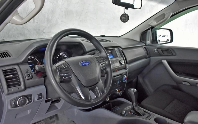 imagem-https://www.socarrao.com.br/sc-vehicle-images-prod/4364100/1792244959902-8397088_0_B_a04cf69698.jpeg