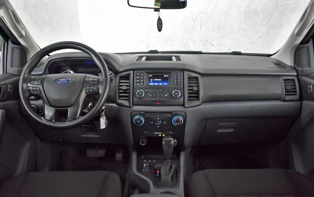 imagem-https://www.socarrao.com.br/sc-vehicle-images-prod/4364100/1792244959904-8397088_0_B_842817f351.jpeg