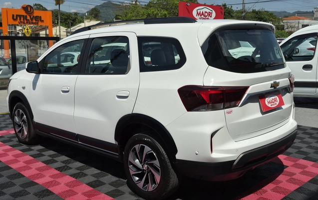 imagem-https://www.socarrao.com.br/sc-vehicle-images-prod/4364142/1792090779352-003_f1db3043a823431951859c8dc324ed64.jpg
