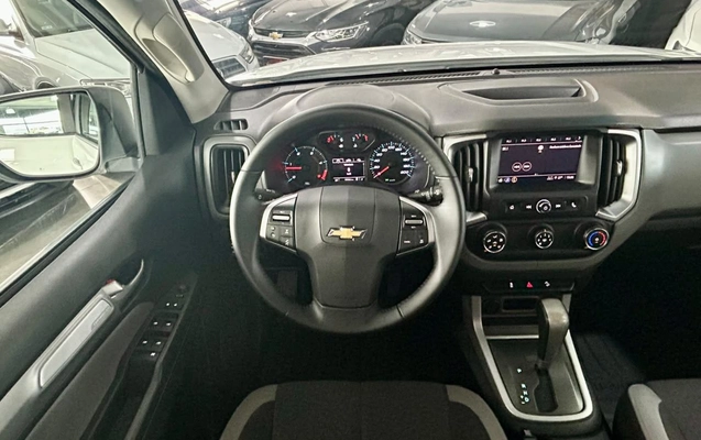 imagem-https://www.socarrao.com.br/sc-vehicle-images-prod/4364149/1792090798405-dfe2331e73634c06a93438f75112a4d1_1792090649960.jpg
