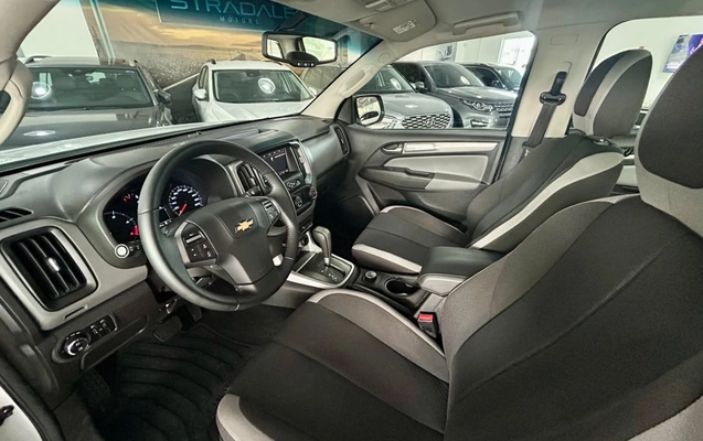 imagem-https://www.socarrao.com.br/sc-vehicle-images-prod/4364149/1792090798407-390e4eab65a447a1bd4bdc805d0c10de_1792090649966.jpg